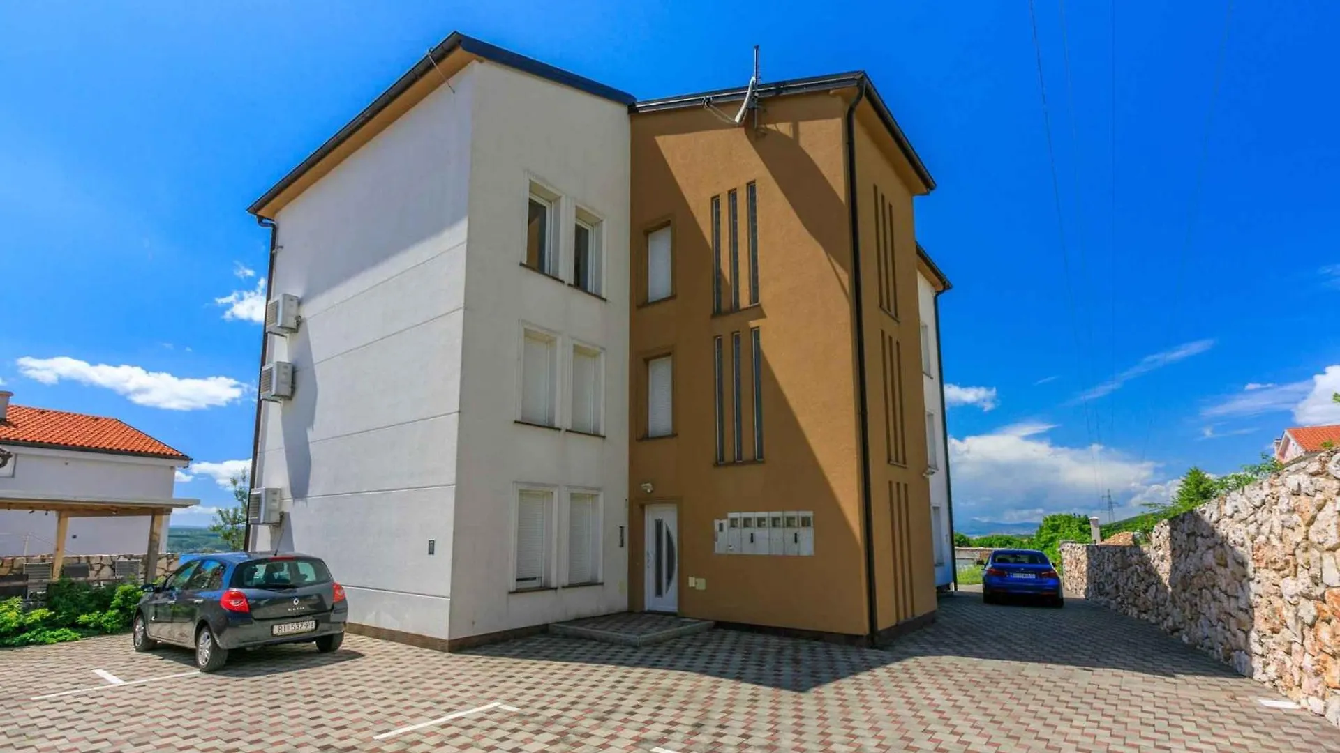 Apartments In Crikvenica 41686