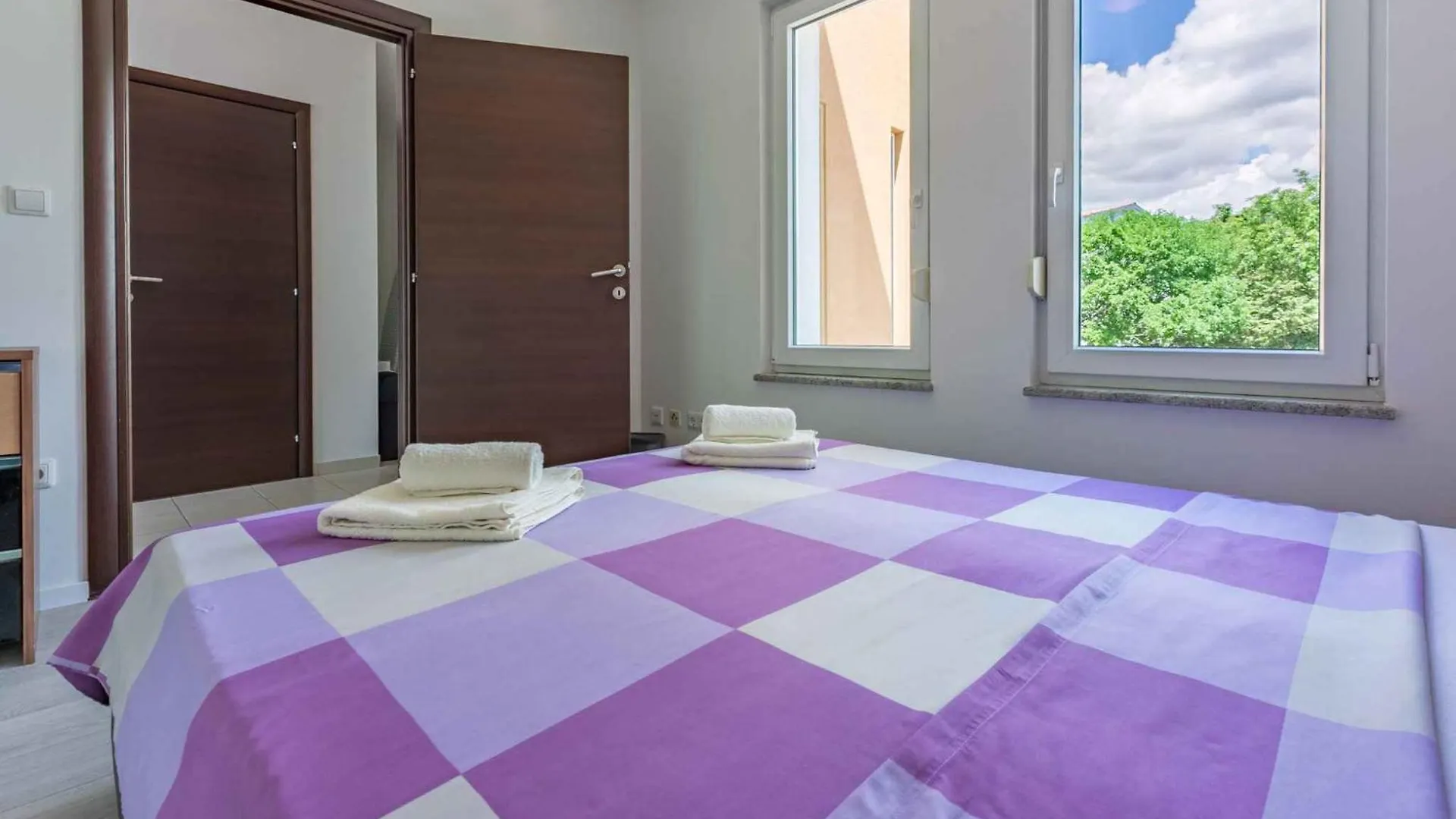 Apartments In Crikvenica 41686