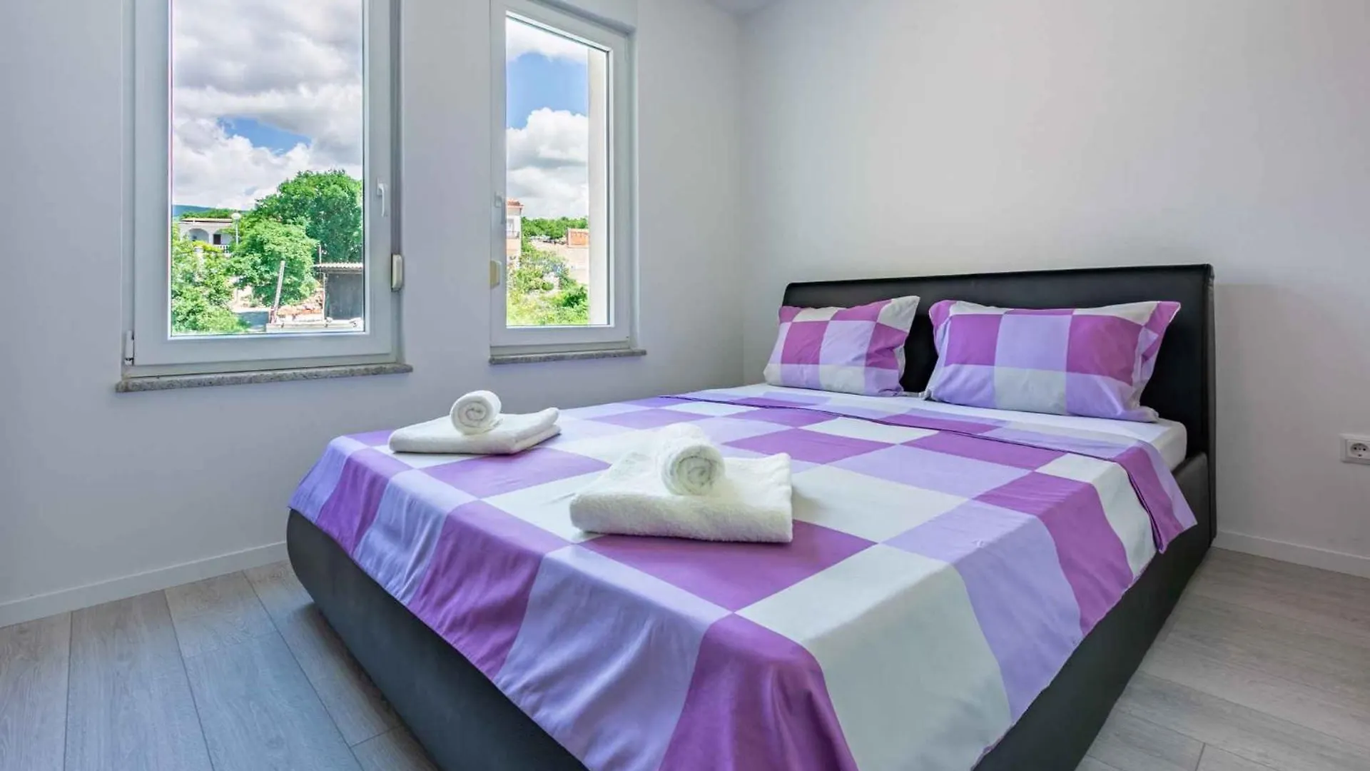 Apartments In Crikvenica 41686 Croatia