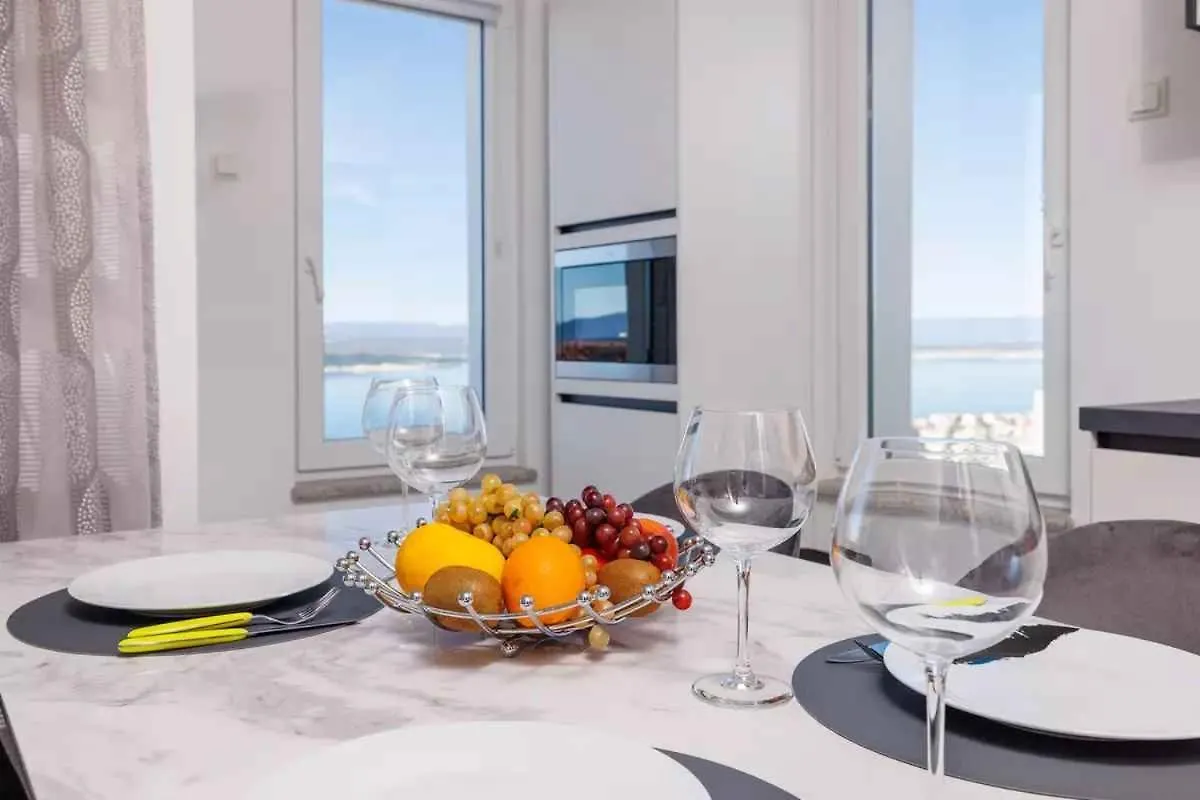 Apartments In Crikvenica 41686