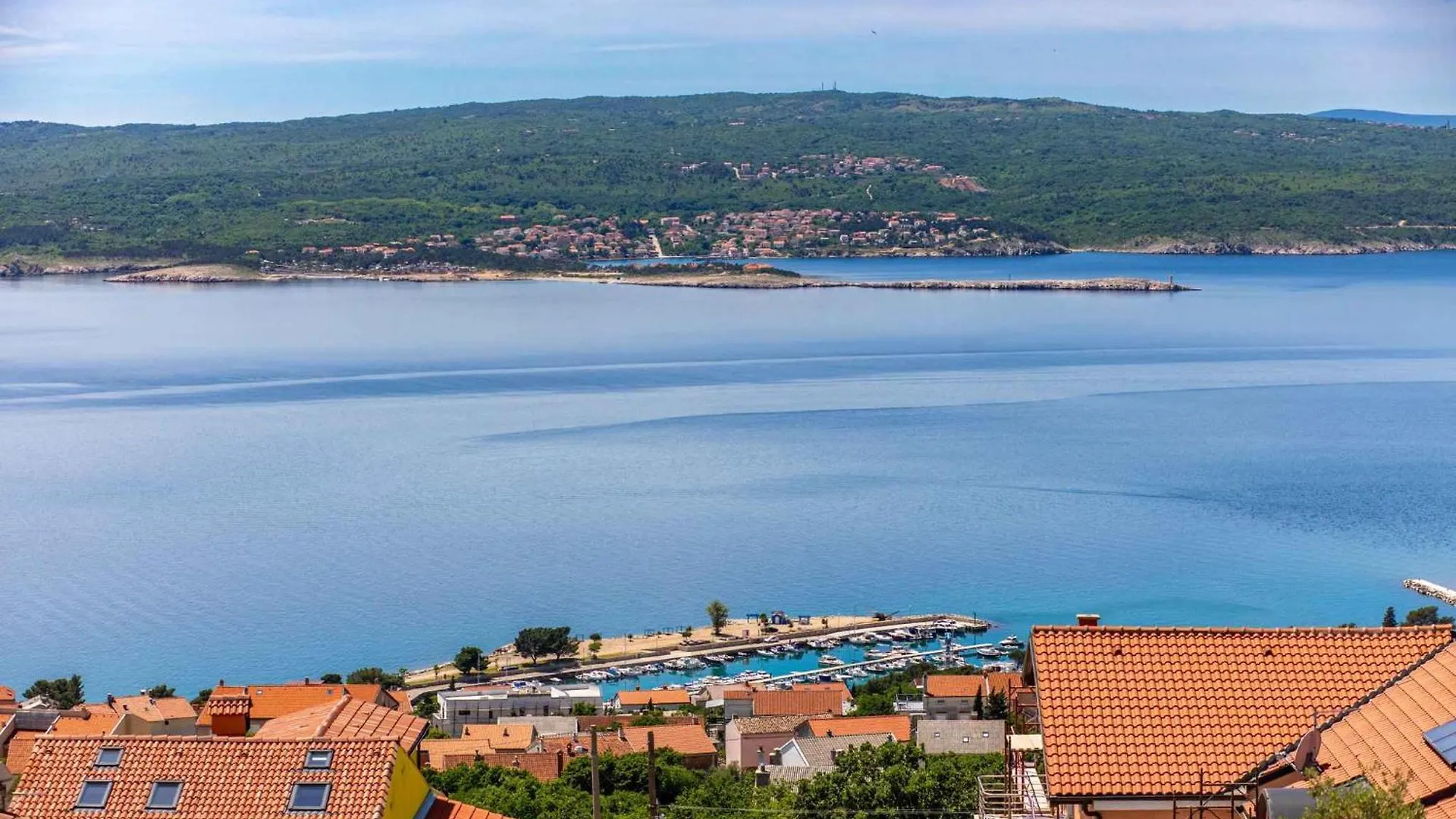 Apartments In Crikvenica 41686