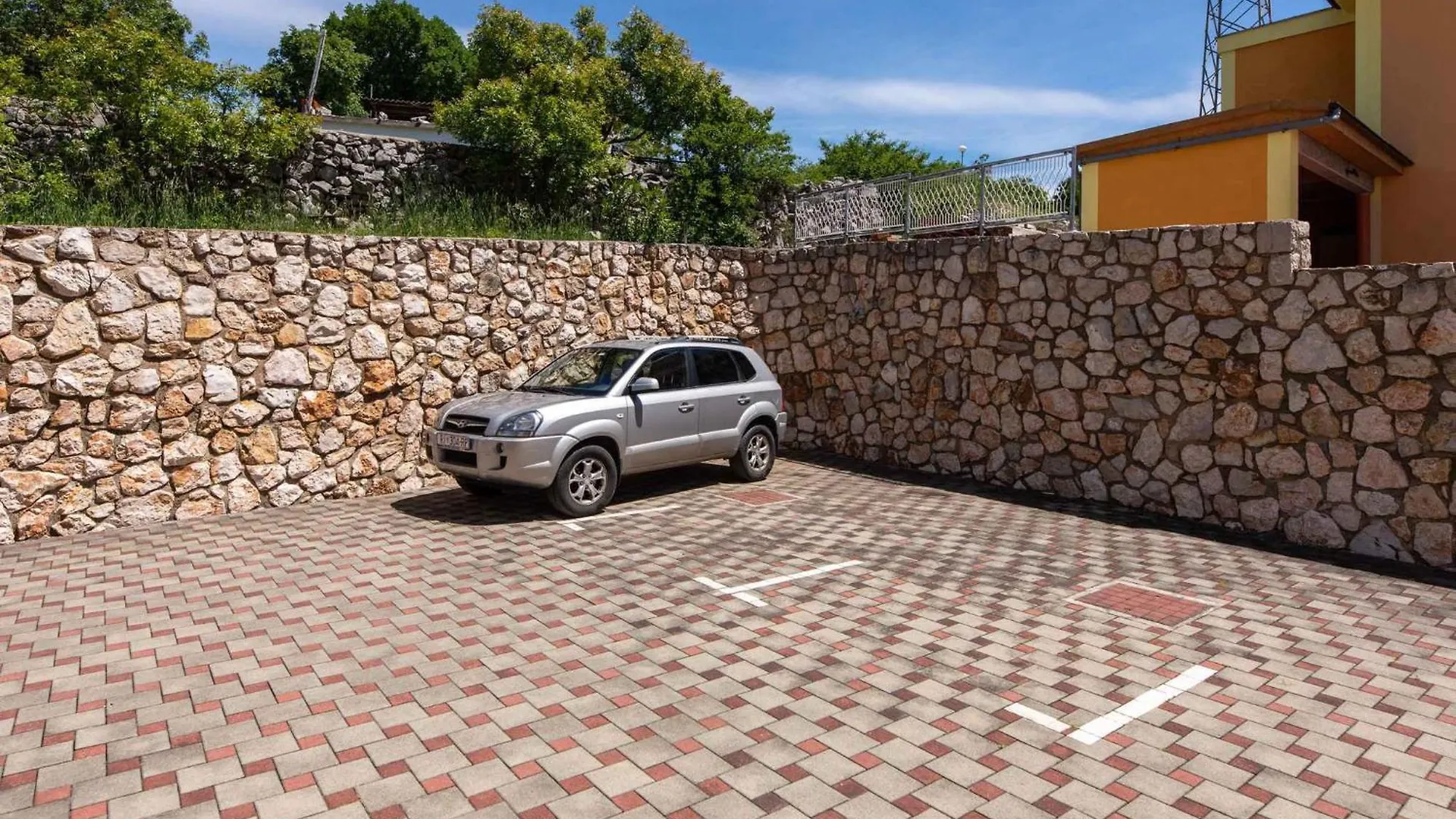 Apartments In Crikvenica 41686 0*,  Croatia