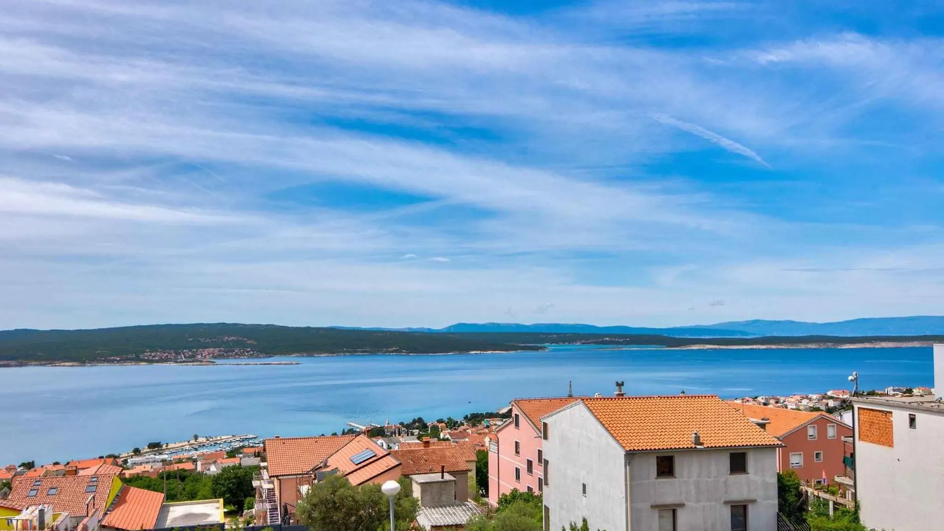Apartments In Crikvenica 41686