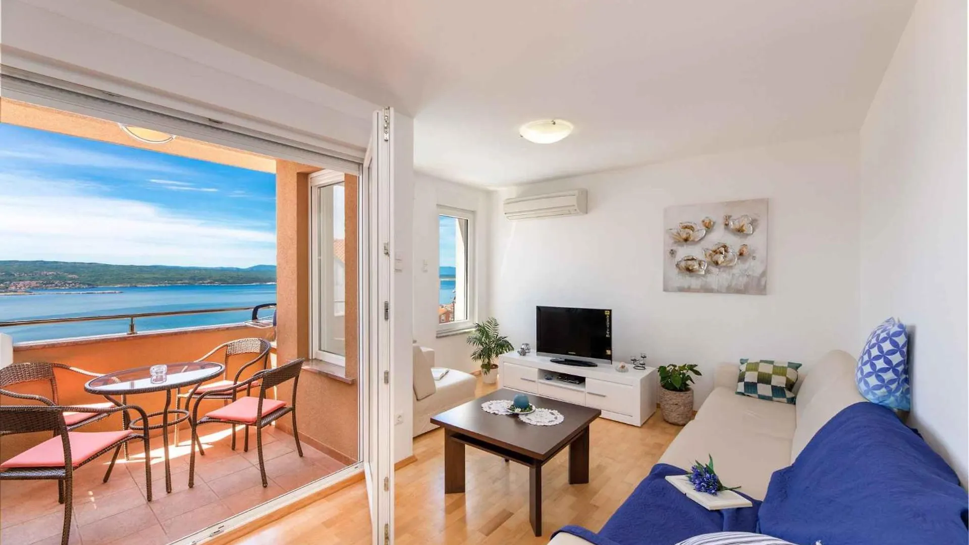 Apartments In Crikvenica 41686